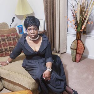 Meet your Posher, Andrea